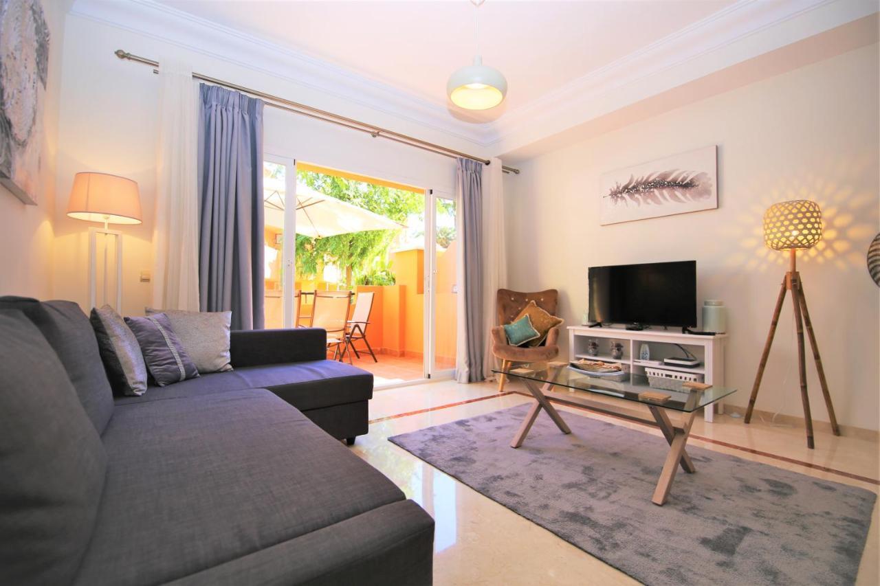 Apartment Nala Estepona Exterior photo